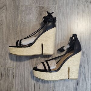 Cute Just Fab wedges US 7/ EUR 37.5